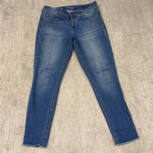 Maurices Womens Medium Wash Skinny Jeans Raw Hem Blue Denim Size M-R RN51783
